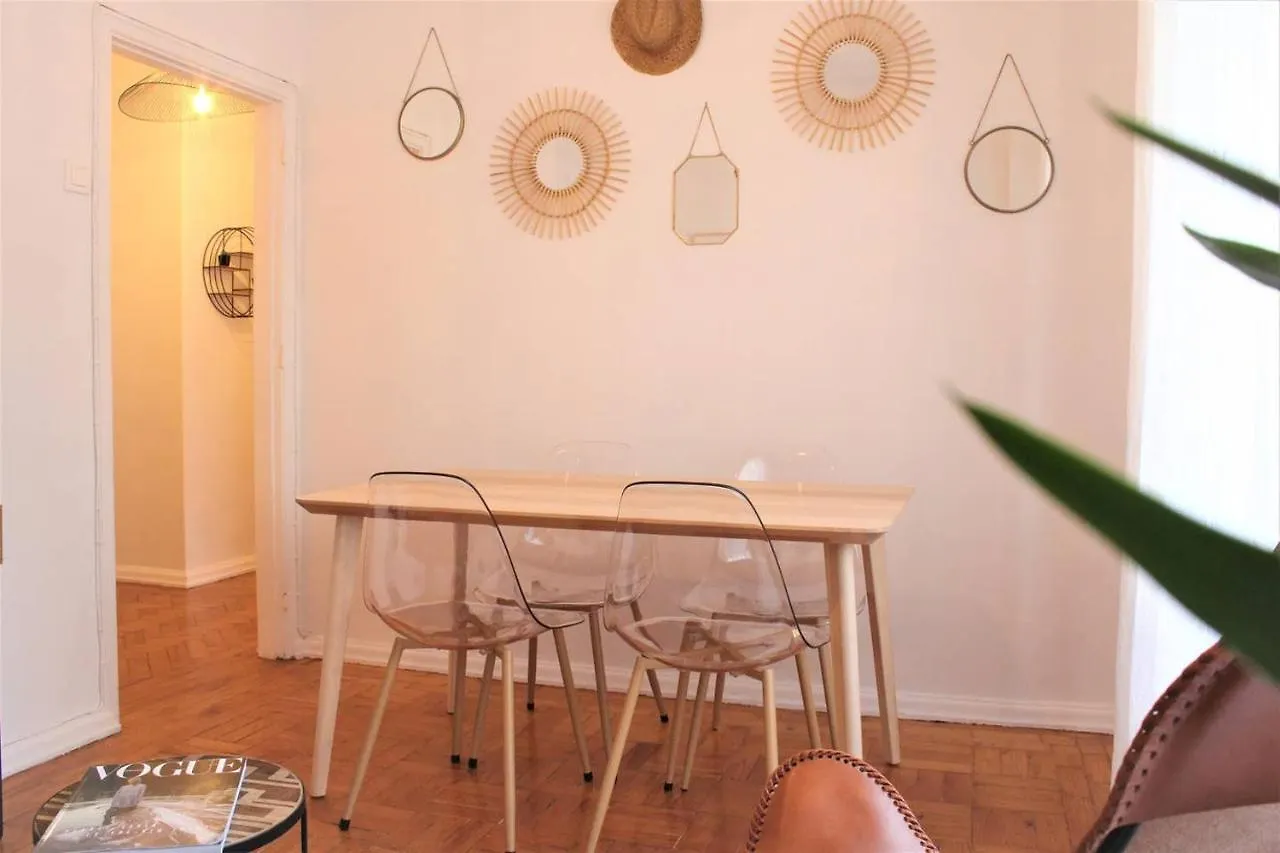 Bela Casa - Modern Designer Chic Central קוימברה