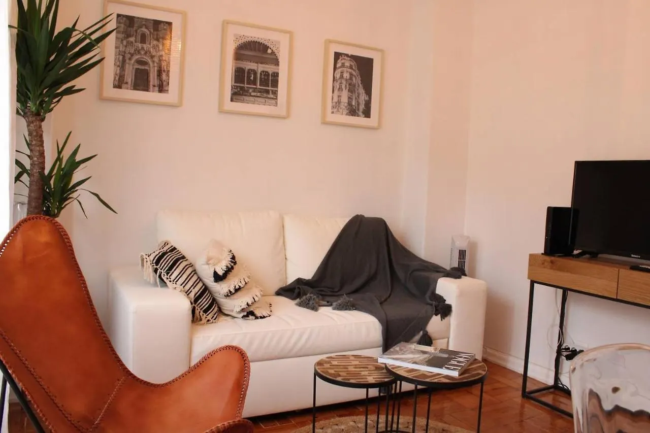 Bela Casa - Modern Designer Chic Central קוימברה